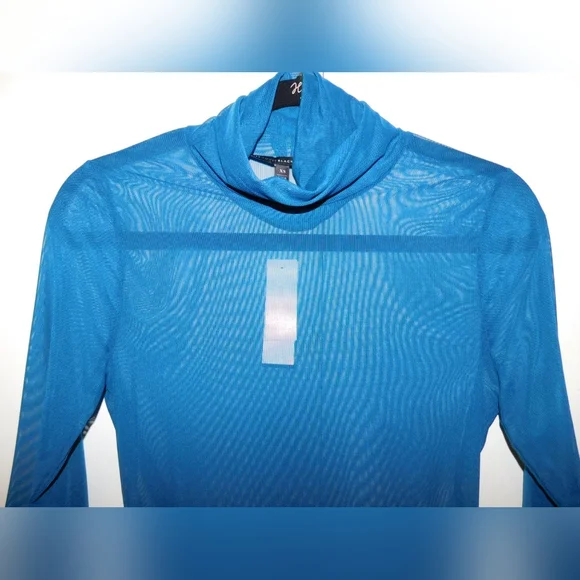 Mesh LS TNeck - Picture 8 of 12